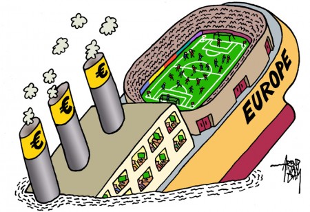 Euro-fotball-krise. Er euro 2012 viktigere enn å ha en euro i 2013? Den nederlandske tegneren Arend van Dam sammenligner Euro-2012-interessen med Titanics undergang. Tegning: Arend van Dam.